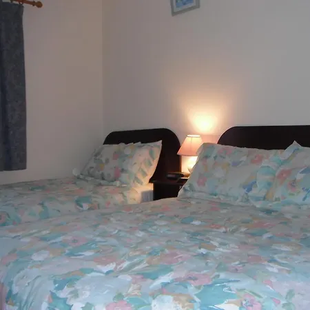 Mountain View House Bed & Breakfast 4*